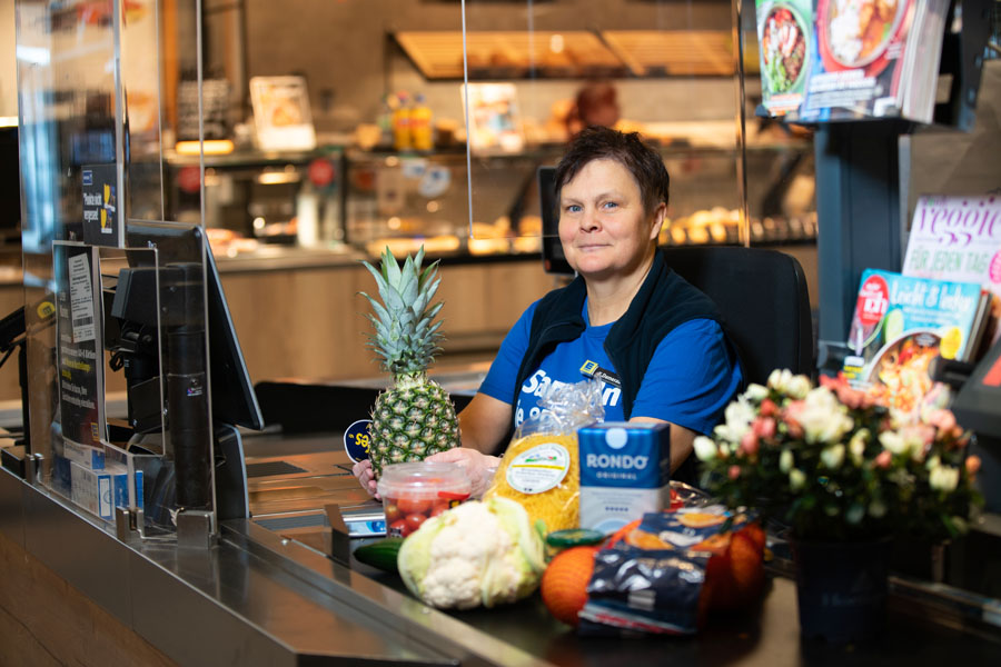 Mitarbeiter EDEKA Name